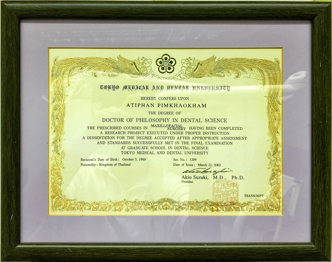 NP International Dental Clinic certificate 3