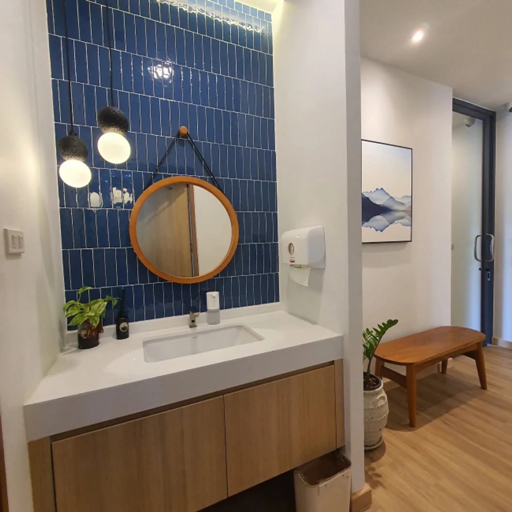 เคลือบผิวฟันและแปะฟันขาว ด้วยวีเนียร์เซรามิก E-Max 1 ซี่