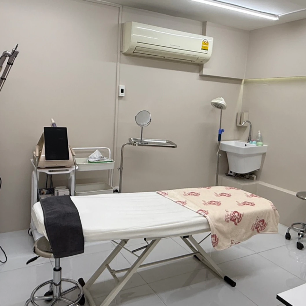 โปรแกรมเมโสแฟตหน้า Super V-Line Sol 10 ซีซี + โปรแกรม HIFU MPT กรอบหน้า 200 ช็อต