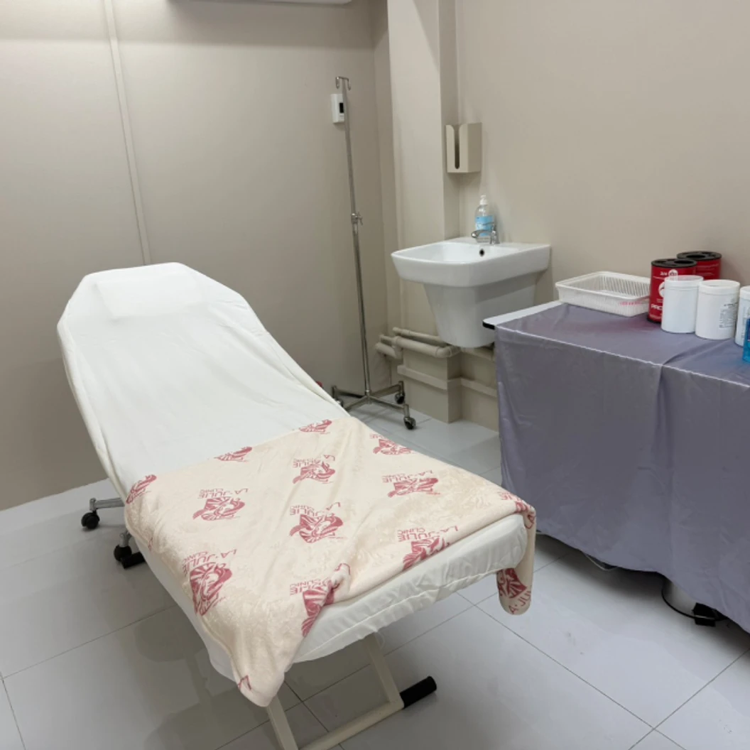 โปรแกรมเมโสแฟตหน้า Super V-Line Sol 10 ซีซี + โปรแกรม HIFU MPT กรอบหน้า 200 ช็อต