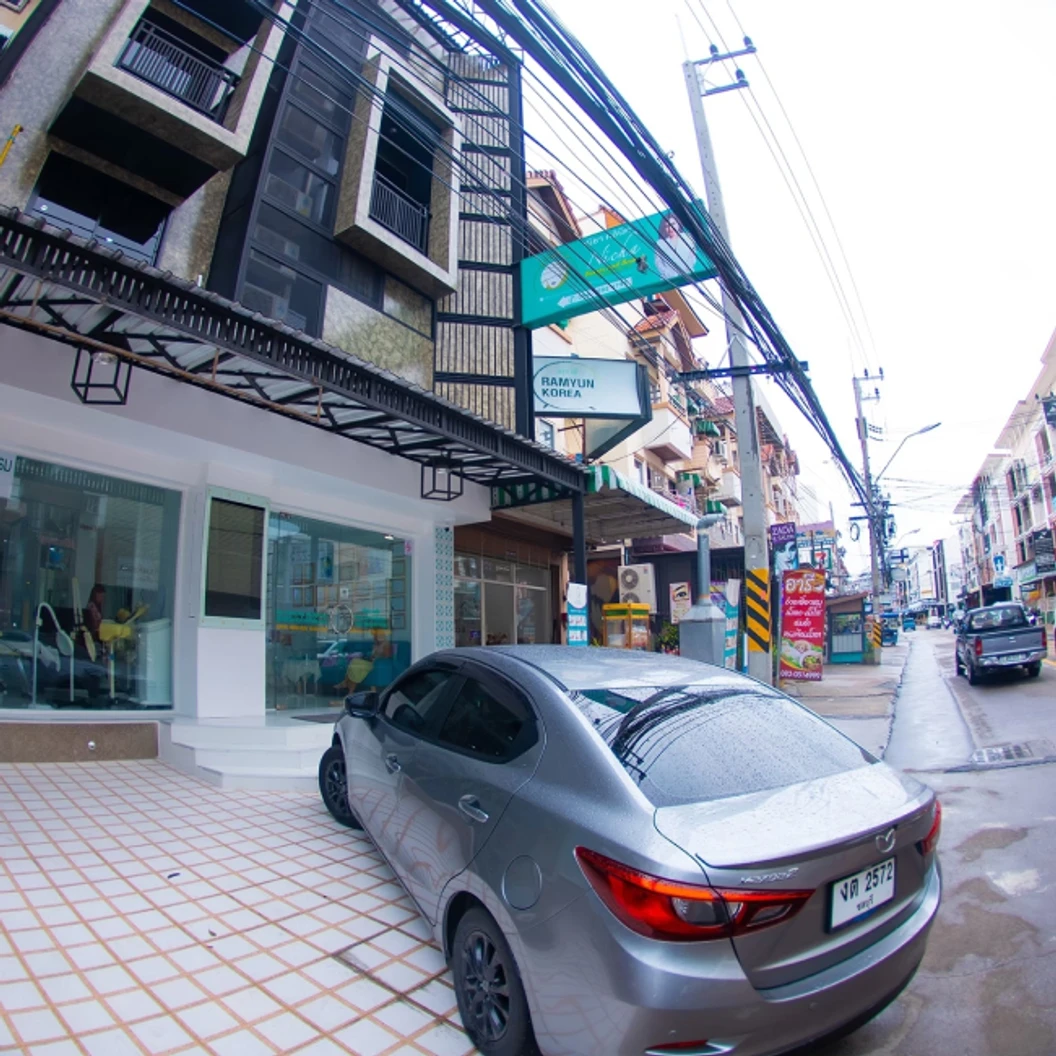 รักษาสิว กดสิว พร้อมมาส์กสิว 1 ครั้ง