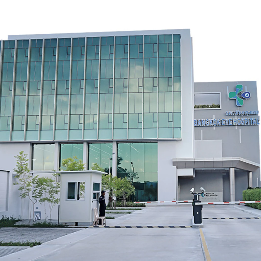 ปรับค่าสายตา ด้วยการทำเลสิกใบมีด LASIK 2 ข้าง (18 ปีขึ้นไป)