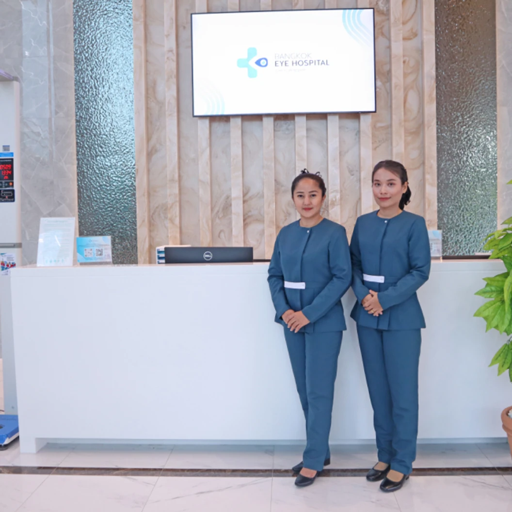ปรับค่าสายตา ด้วยการทำเลสิกใบมีด LASIK 2 ข้าง (18 ปีขึ้นไป)