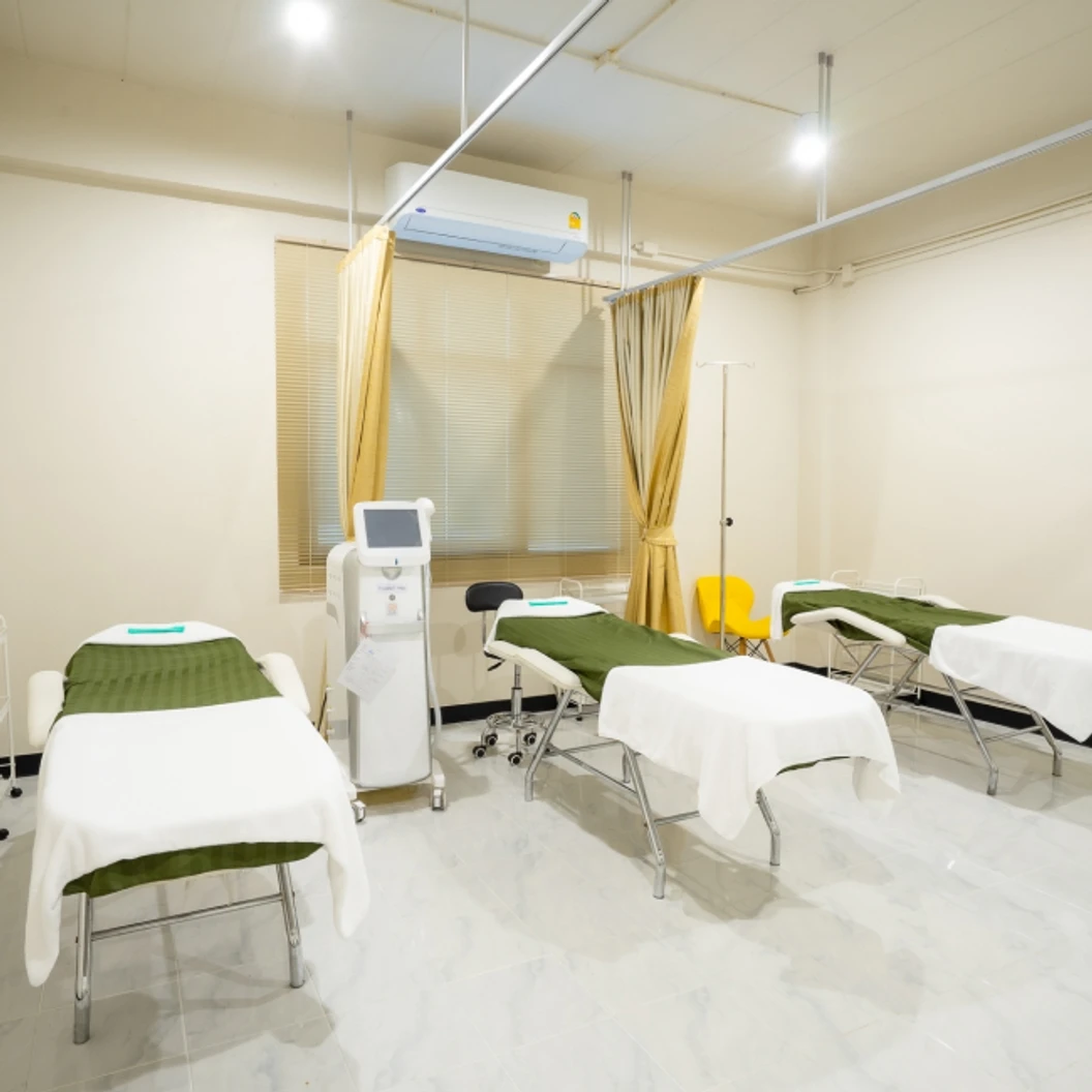 คอร์สฉีด MADE Collagen 16 จุด ทั่วใบหน้า 3 ครั้ง