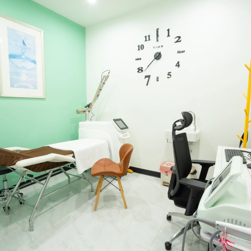 คอร์สฉีด MADE Collagen 16 จุด ทั่วใบหน้า 3 ครั้ง