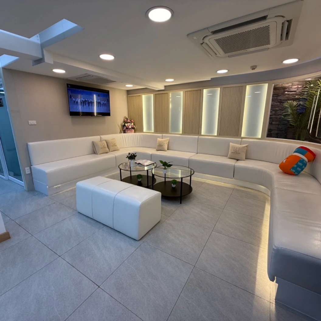 โปรแกรมเมโสใต้ตา Juvelook 2 ซีซี + โปรแกรมฟิลเลอร์ 1 ซีซี (หน้า)