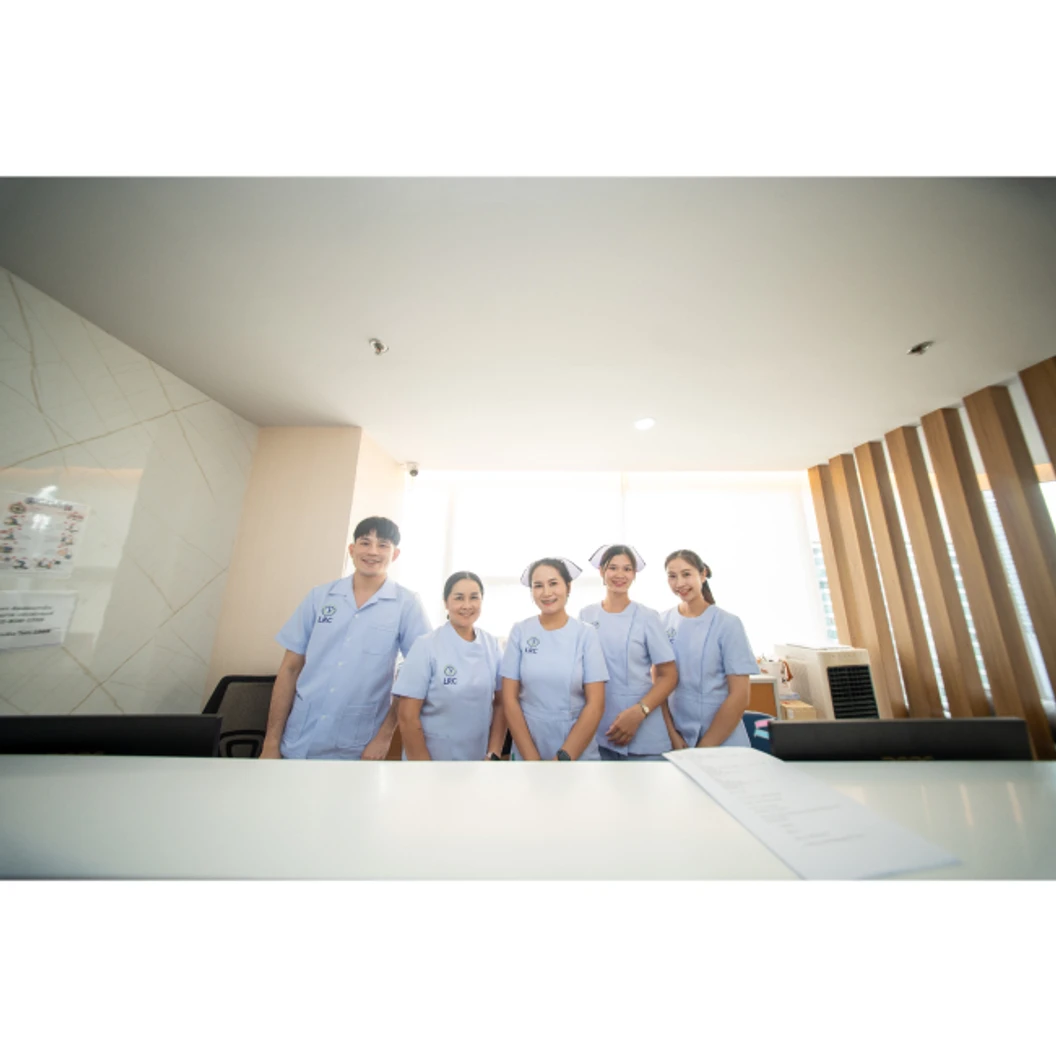 ฝากไข่ (Egg Freezing) กระตุ้นไข่ เก็บไข่ แช่แข็งไข่ 20 ฟอง