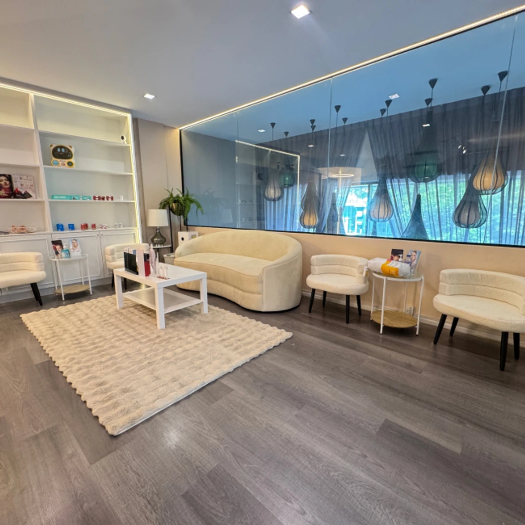 โปรแกรม Ultraformer III 600 ช็อต (หน้า) + โปรแกรมฉีดโบท็อกซ์ 50 ยูนิต (หน้า)