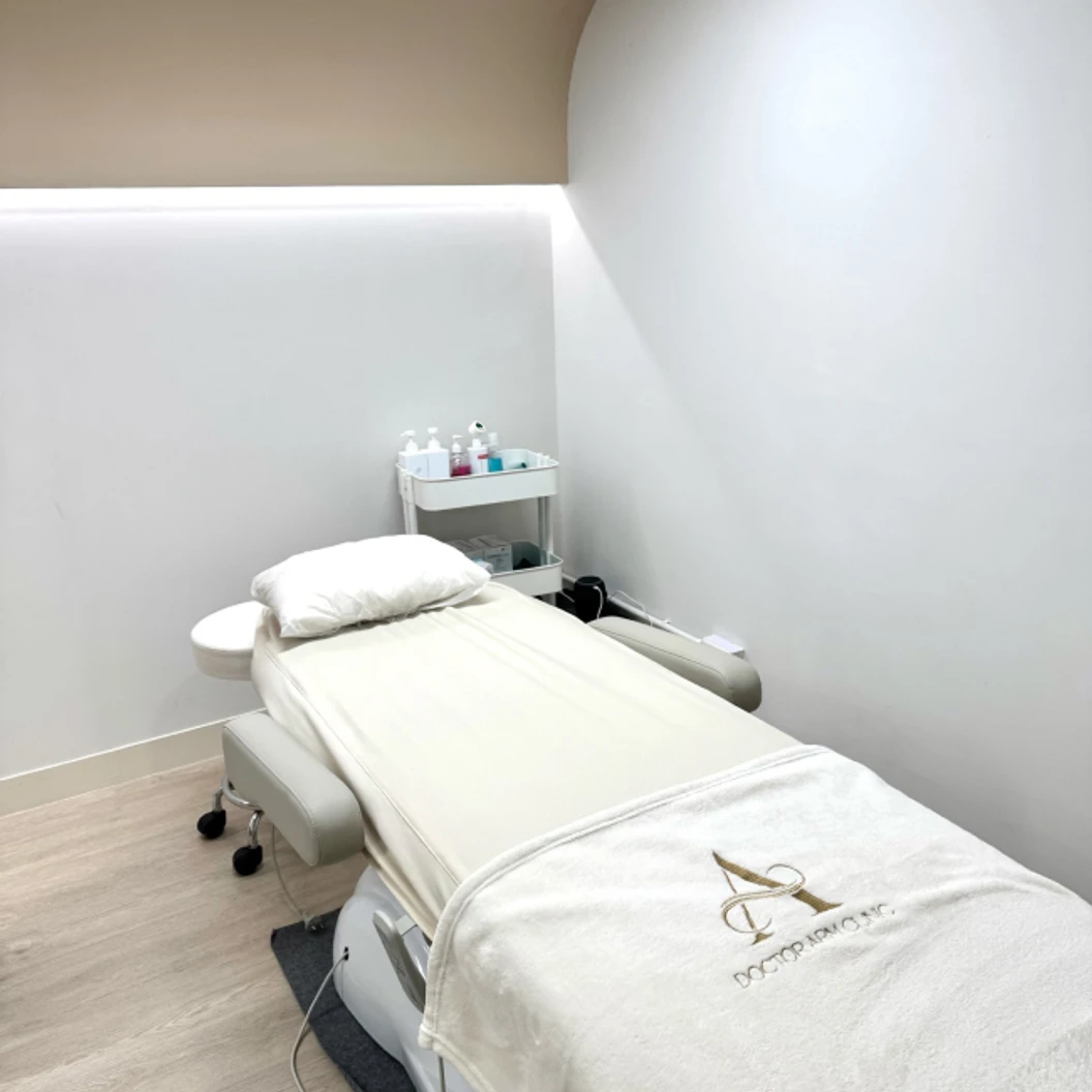 คอร์สเลเซอร์กำจัดขนทั่วหน้า 12 ครั้ง ด้วย Diode Laser