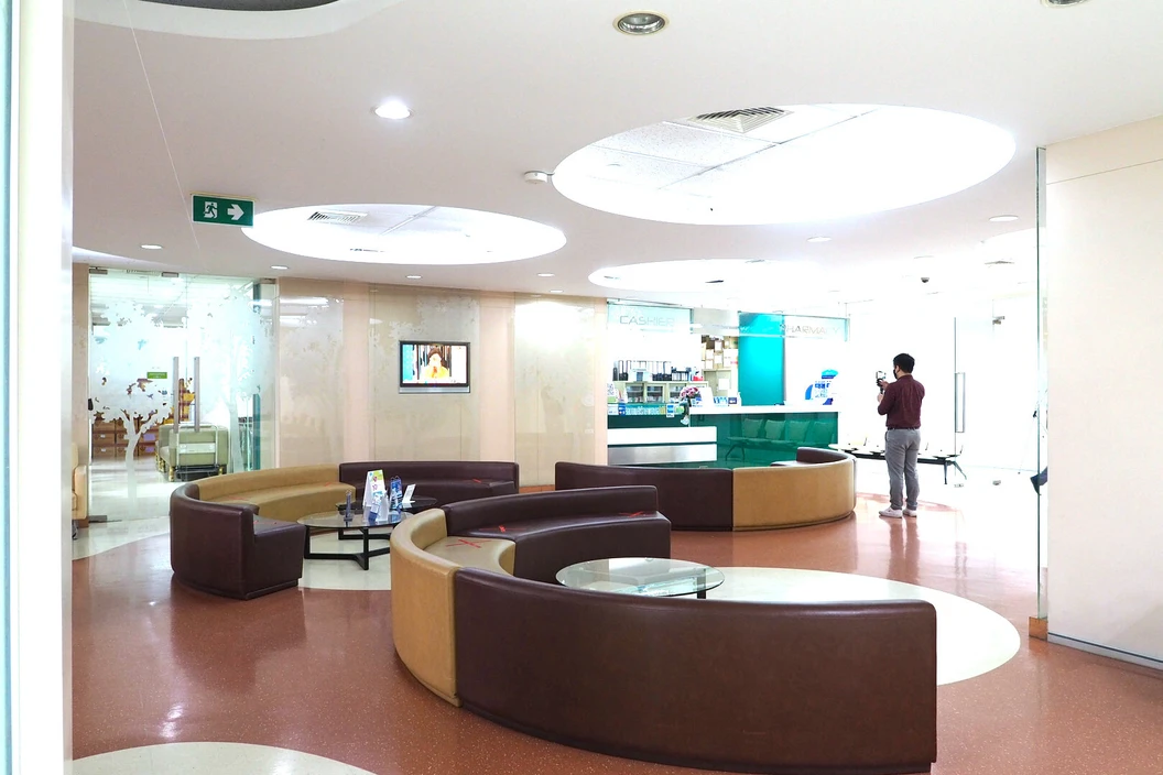 ตรวจสุขภาพ 30 รายการ (Gold Check-up Package Female) สำหรับผู้หญิงที่อายุ 41-50 ปี