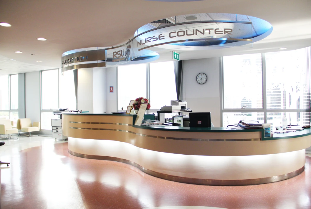 ตรวจสุขภาพ 30 รายการ (Gold Check-up Package Female) สำหรับผู้หญิงที่อายุ 41-50 ปี