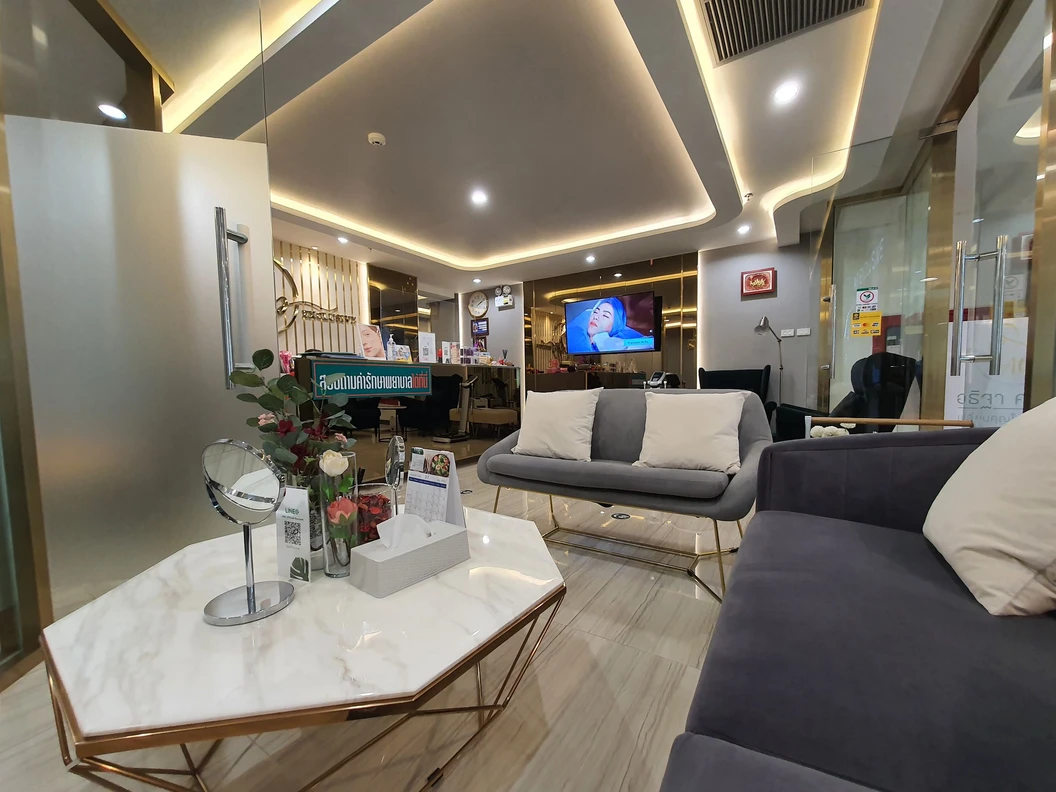 คอร์สโปรแกรมทำทรีตเมนต์ Face Cooling Cell บำรุงและฟื้นฟูผิวหน้า ด้วยเครื่อง Cryo แบบเย็น 5 ครั้ง พร้อม Mask Pure Collagen 5 ครั้ง