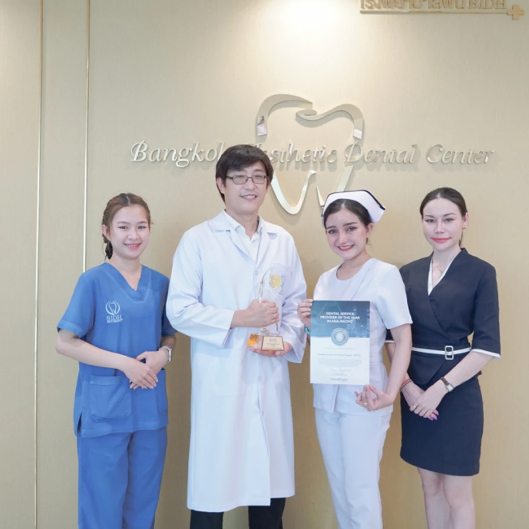 ชุดฟอกสีฟันที่บ้าน ทำถาดฟอกสีฟันเฉพาะบุคคลและรับน้ำยากลับบ้าน 1 ชุด