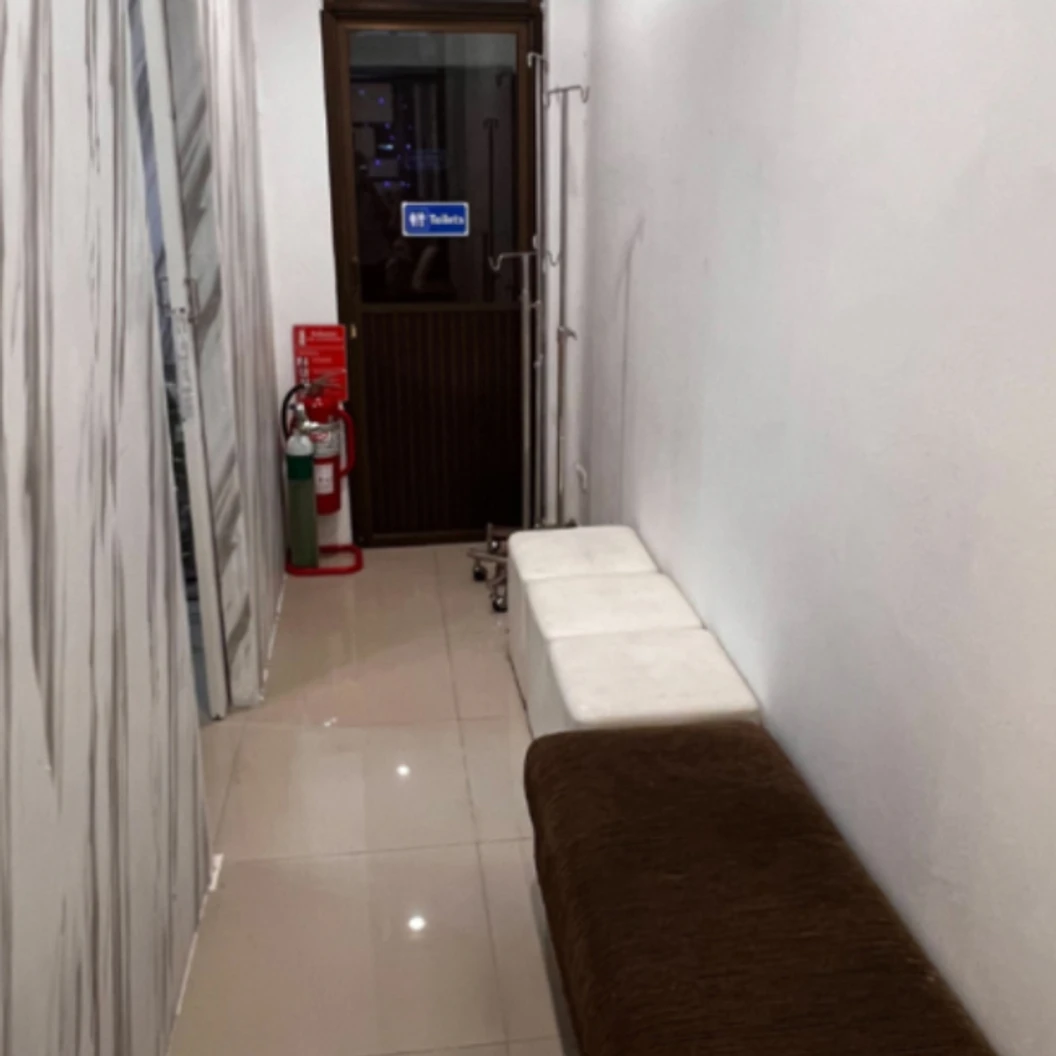 โปรแกรม IPL ฟื้นฟูผิวหน้า ลดรอยแผลเป็นจากสิว