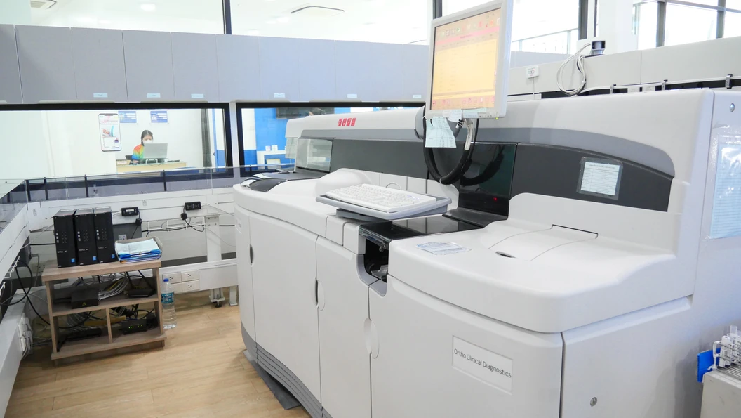 เอกซเรย์เข่า 1 ข้าง ในท่า AP (Anteroposterior)