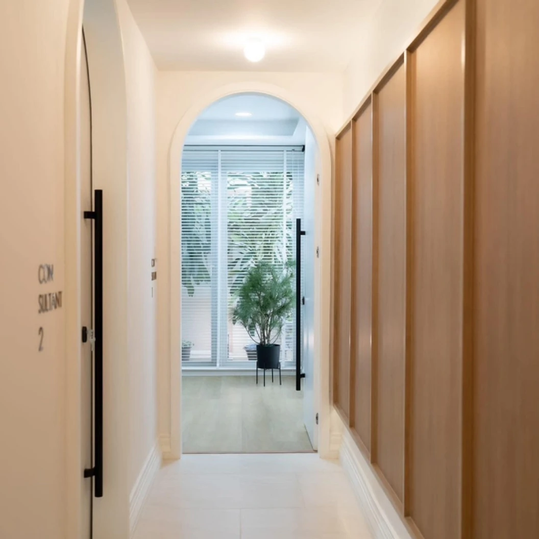 ตัดไหมหลังศัลยกรรม สำหรับจุดเล็ก ไม่เกิน 4 เข็ม (ครั้งแรก)