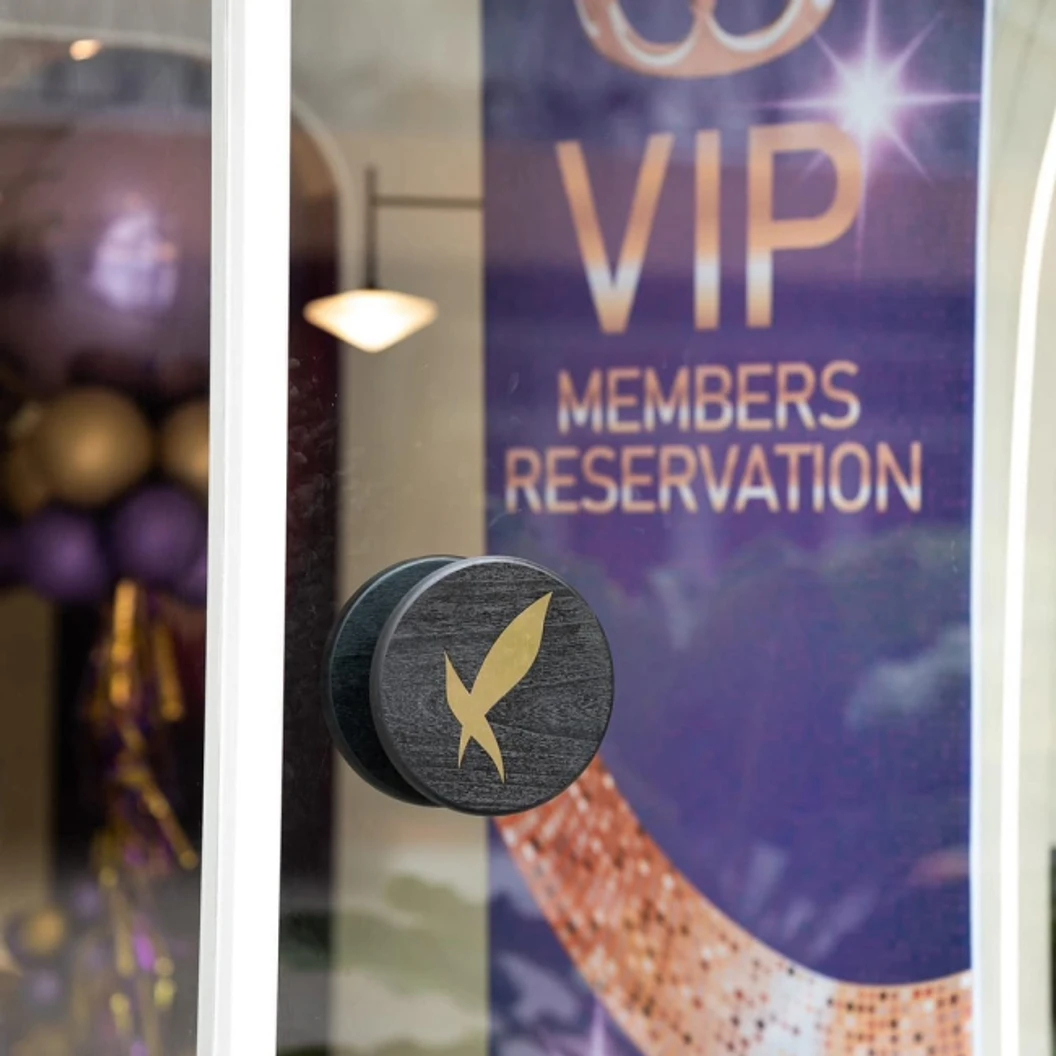 ตัดไหมหลังศัลยกรรม สำหรับจุดเล็ก ไม่เกิน 4 เข็ม (ครั้งแรก)