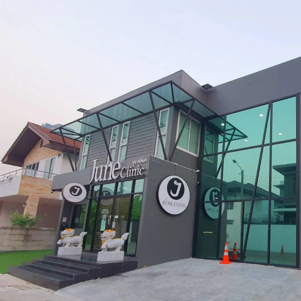 ปลูกผม ด้วยเทคนิค FUE 1,000 กราฟต์ 1 ครั้ง