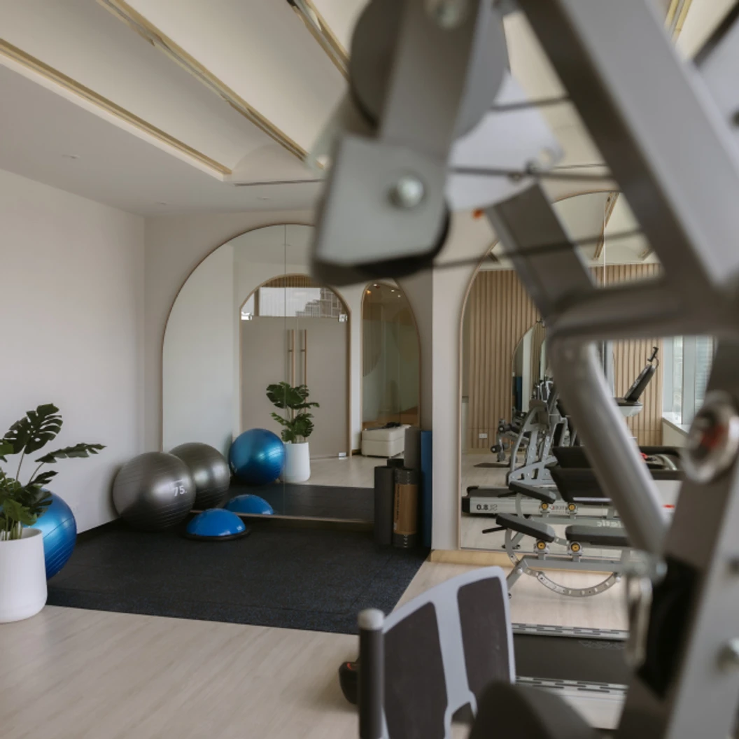 โปรแกรมกายภาพบำบัดรักษาออฟฟิศซินโดรม 5 ขั้นตอน