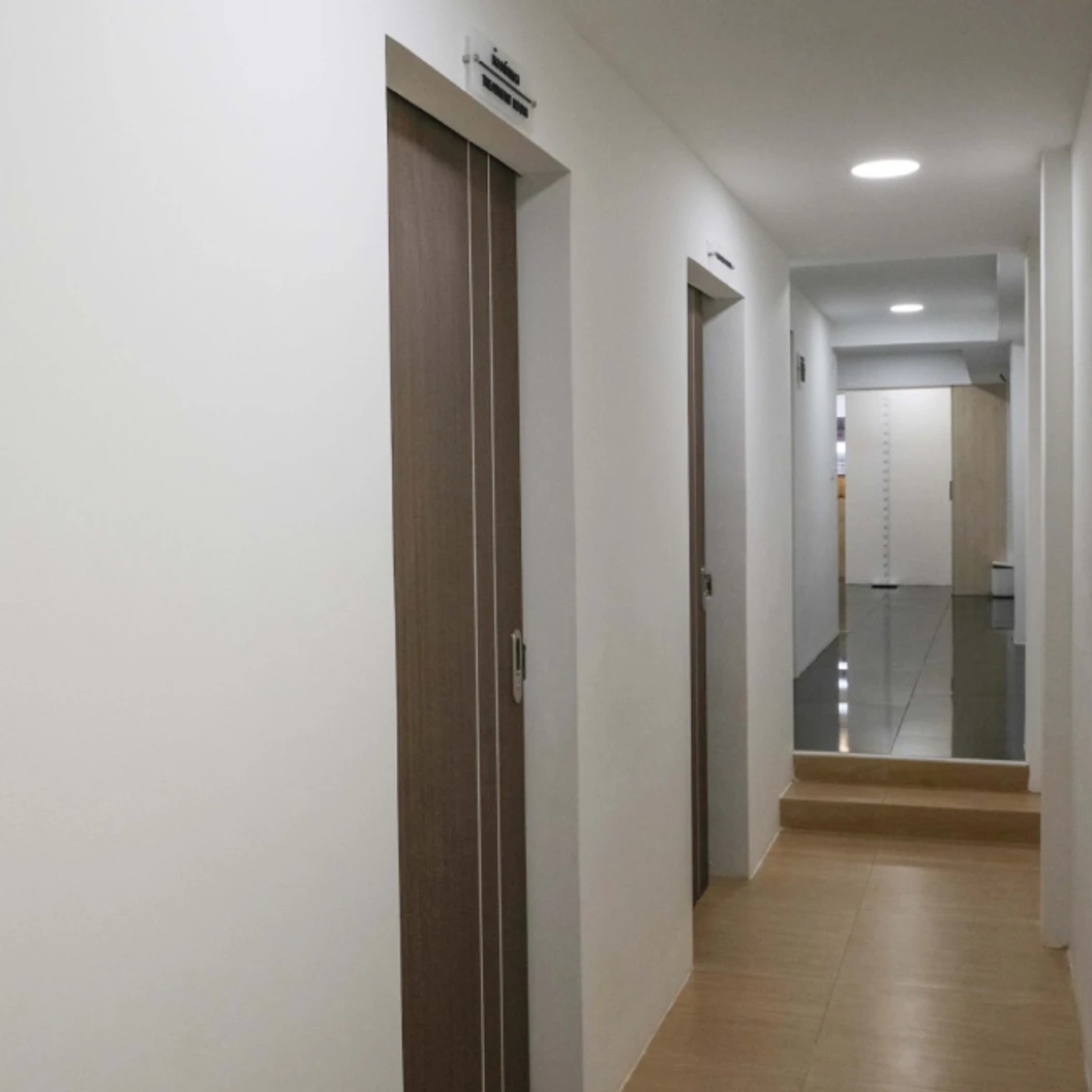 ผ่าตัดเพิ่มความยาวอวัยวะเพศชาย (Penile Lengthening) + ขริบไร้เลือดและผ่าตัดเส้นสองสลึง