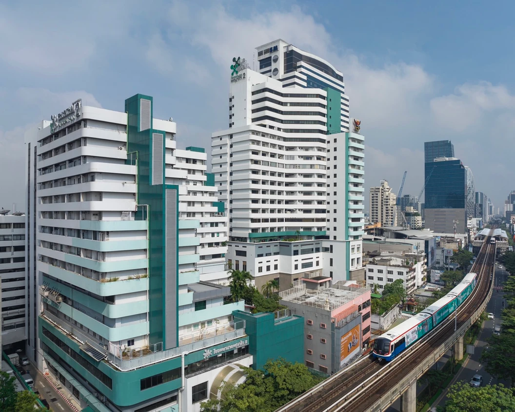 ฉีดวัคซีนป้องกันไข้เลือดออก 4 สายพันธุ์ 2 เข็ม ครบโดส (15 ปีขึ้นไป)