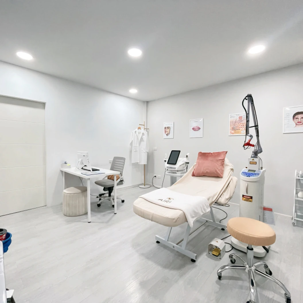 รักษาหลุมสิวด้วย Fractional Laser