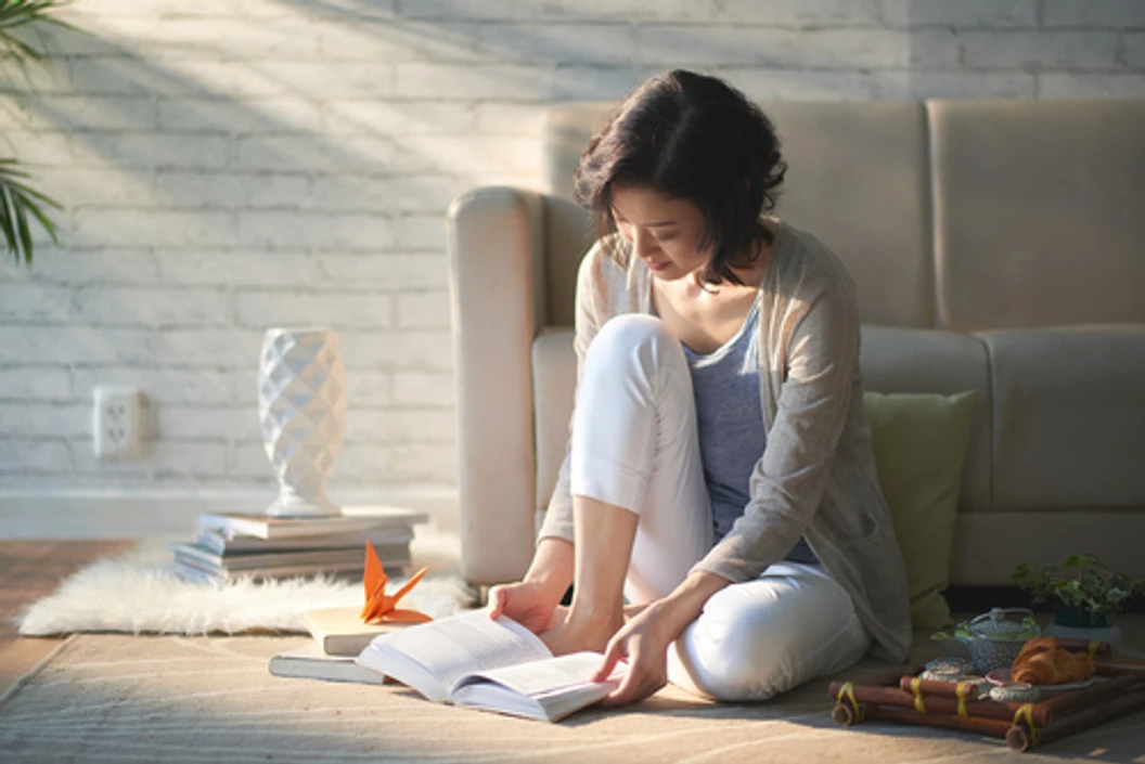 ตรวจคัดกรองมะเร็งปากมดลูก รวมตรวจหาเชื้อ HPV และตรวจรังไข่และมดลูกด้วยการอัลตราซาวด์ทางช่องคลอด (TVS) เพื่อตรวจหาเนื้องอก