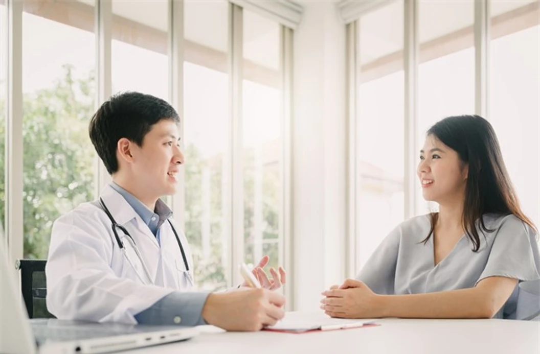 ตรวจสุขภาพ 60 รายการ Premier Executive สำหรับผู้หญิงอายุน้อยกว่า 40 ปี