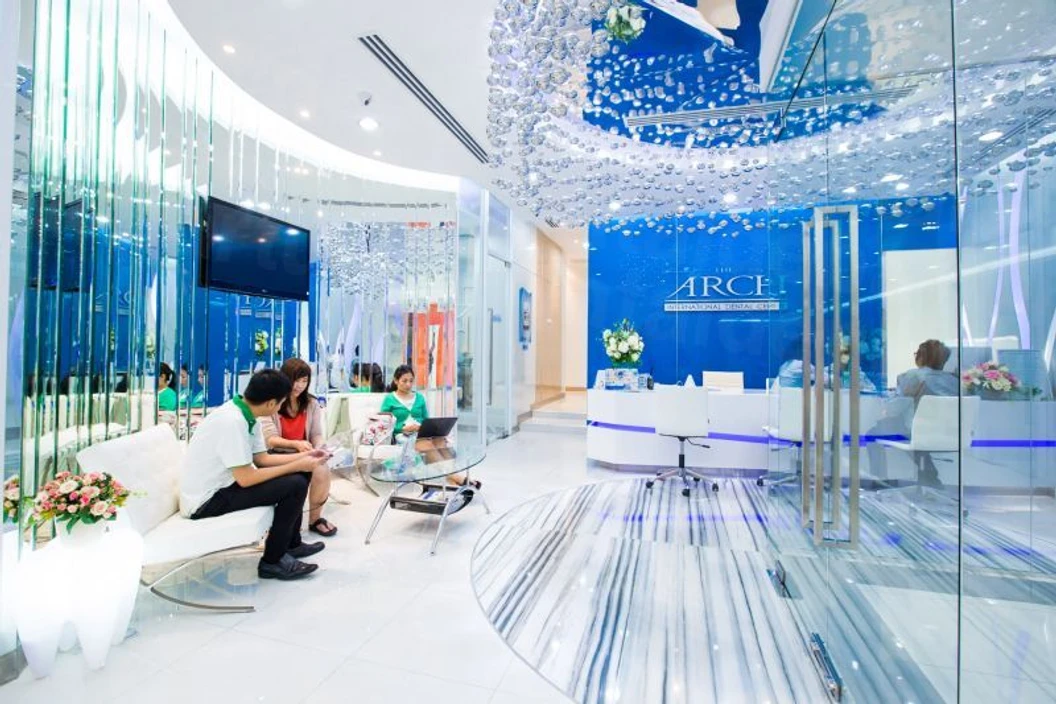 รักษารากฟันกรามใหญ่ 1 ซี่