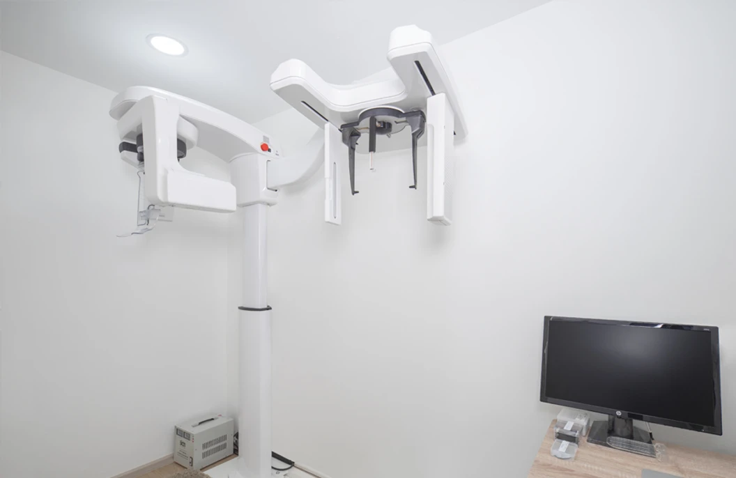 ฟอกสีฟัน ด้วยระบบ Cool Light