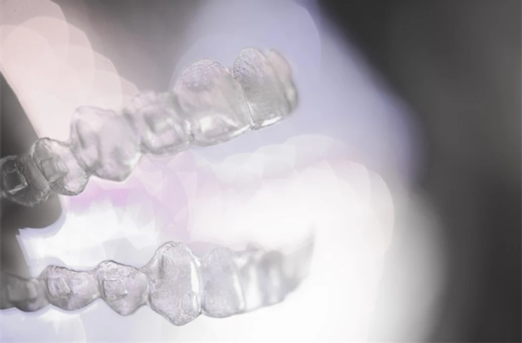 ทำรีเทนเนอร์แบบใส 2 ชิ้น ฟันบนและล่าง