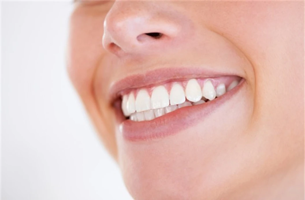 ฟอกสีฟันที่คลินิก ด้วยระบบ Zoom