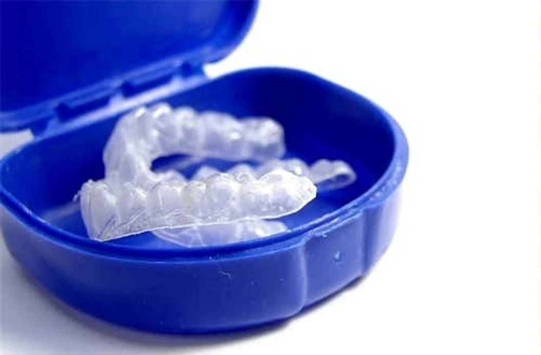 ทำรีเทนเนอร์ใส 2 ชิ้น