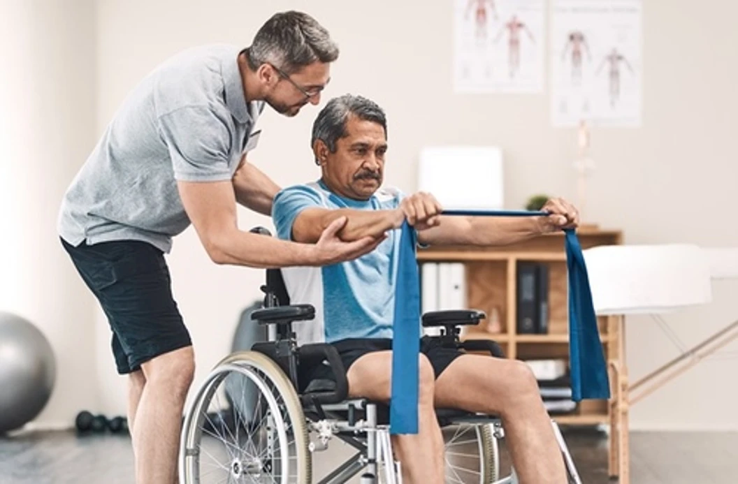 คอร์สทำกายภาพบำบัด ฟื้นฟูผู้ป่วยโรคหลอดเลือดในสมอง อัมพฤกษ์ อัมพาต แขนขาอ่อนแรง จำนวน 10 ครั้ง ฟรี ! ตรวจประเมินร่างกายในครั้งแรก