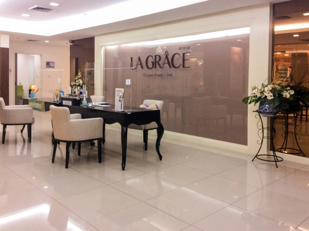 ทำ Thermage FLX 900 ช็อต บริเวณกรอบหน้าและเหนียง 1 ครั้ง