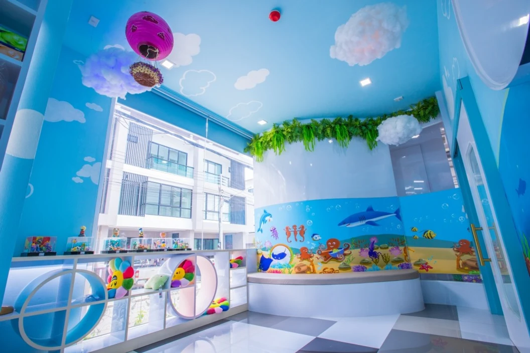 ขูดหินปูน พร้อมขัดฟันด้วยเครื่อง Air Flow