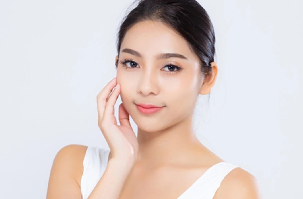 คอร์สผลักวิตามินสู่ผิวหน้า ด้วยเครื่อง Phonophoresis 3 ครั้ง