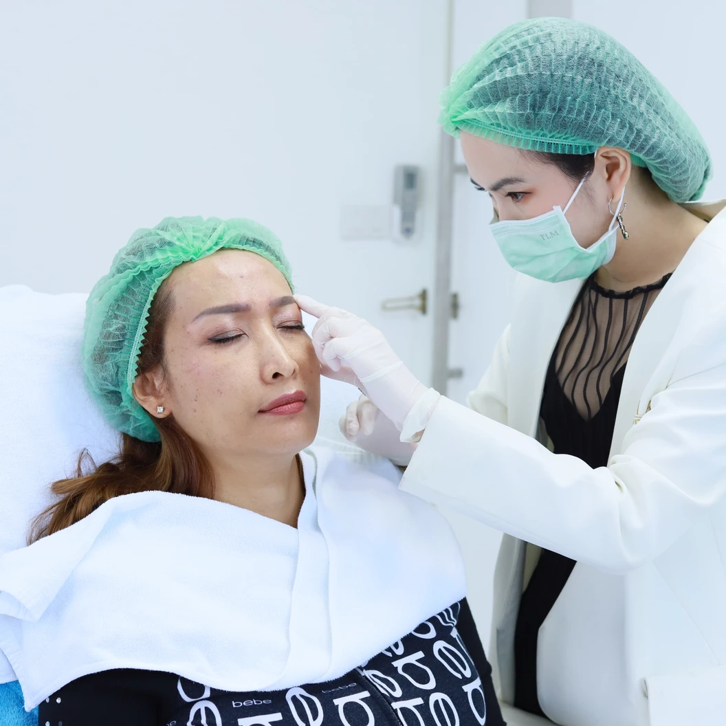 โปรแกรมโบท็อกซ์ 100 ยูนิต (บริเวณที่มีปัญหา)