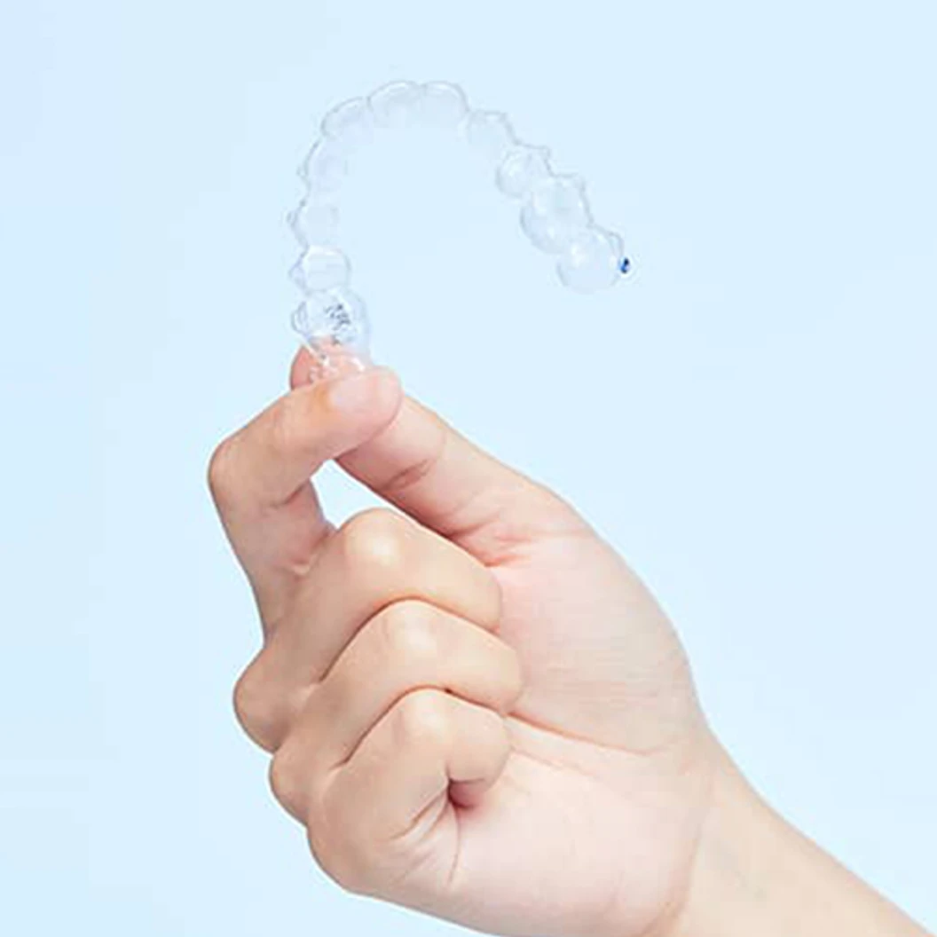 จัดฟันแบบใส Dr. Clear Aligners ฟันบนและล่าง