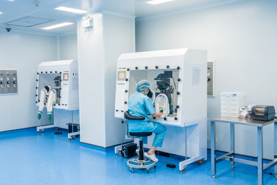 ทำ ICSI 1 ครั้ง พร้อมย้ายตัวอ่อนรอบแช่แข็ง 1 ครั้ง