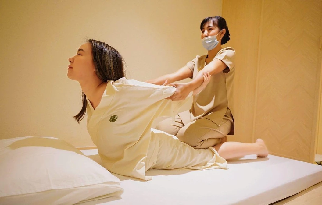 แช่ออนเซ็น 60 นาที พร้อมนวดอโรมา 120 นาที 1 ครั้ง