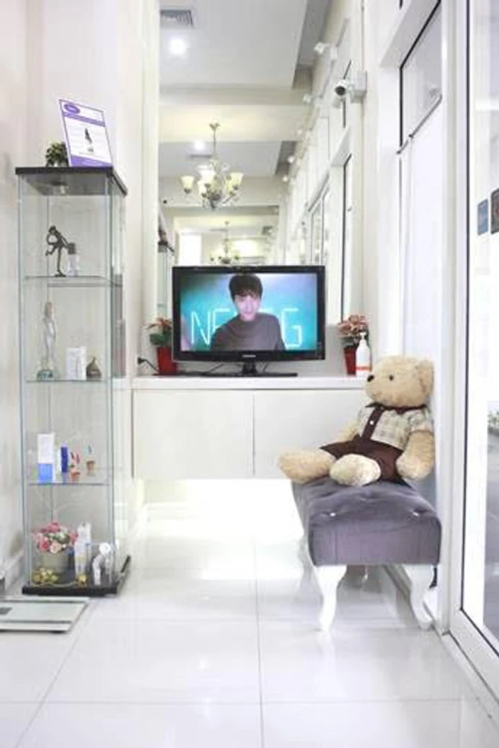คอร์สทำ IPL กำจัดขน 20 เดือน 12 ครั้ง (เลือก 1 จุด รักแร้/หนวด/เครา)