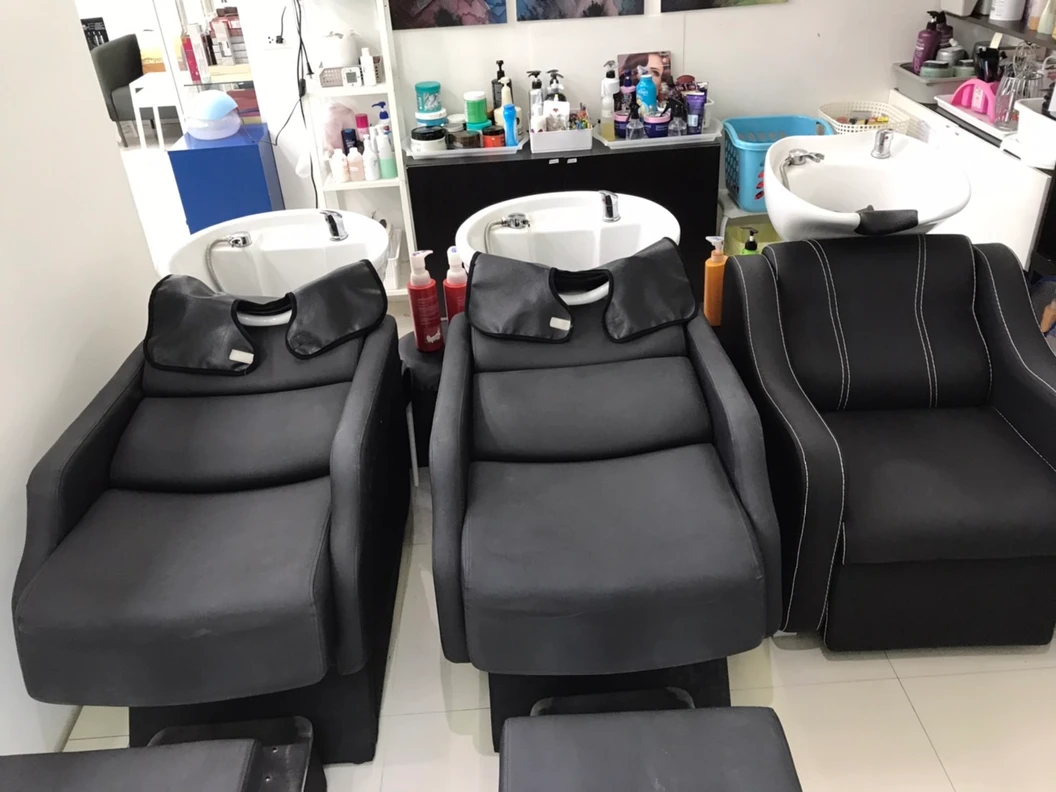 ทำสีผม ด้วยผลิตภัณฑ์ออร์แกนิก พร้อมบำรุงด้วยเคราติน และทำทรีตเมนต์ Brazilian Blowout ทุกระดับความยาว 1 ครั้ง