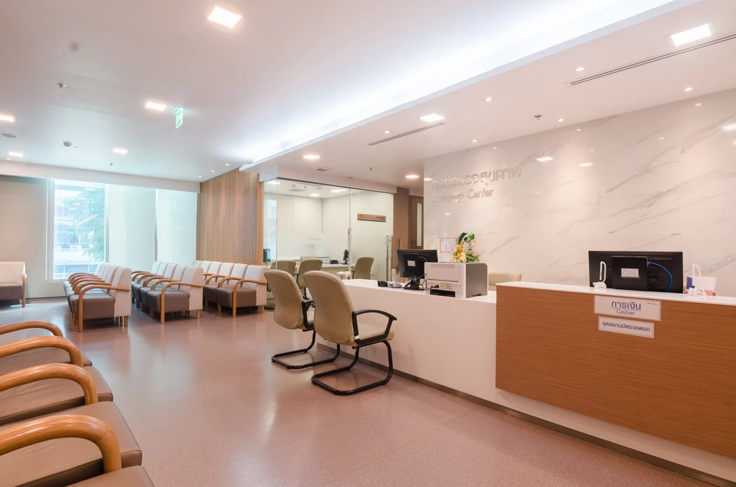 ตรวจคัดกรองโรคหัวใจ โปรแกรม 3 ตรวจ 16 รายการ