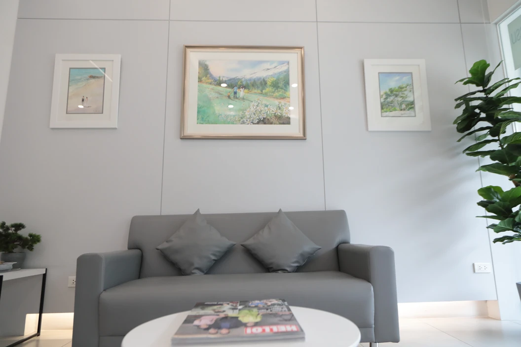 รักษารากฟันหน้า 1 ซี่ ที่ Edelweiss Dental House