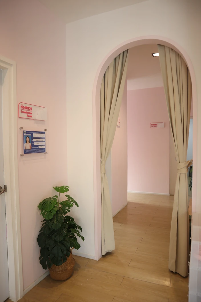 กำจัดขนคุดบริเวณหัวเข่า ด้วยเลเซอร์ Diode 1 ครั้ง สำหรับผู้หญิงหรือผู้ชาย