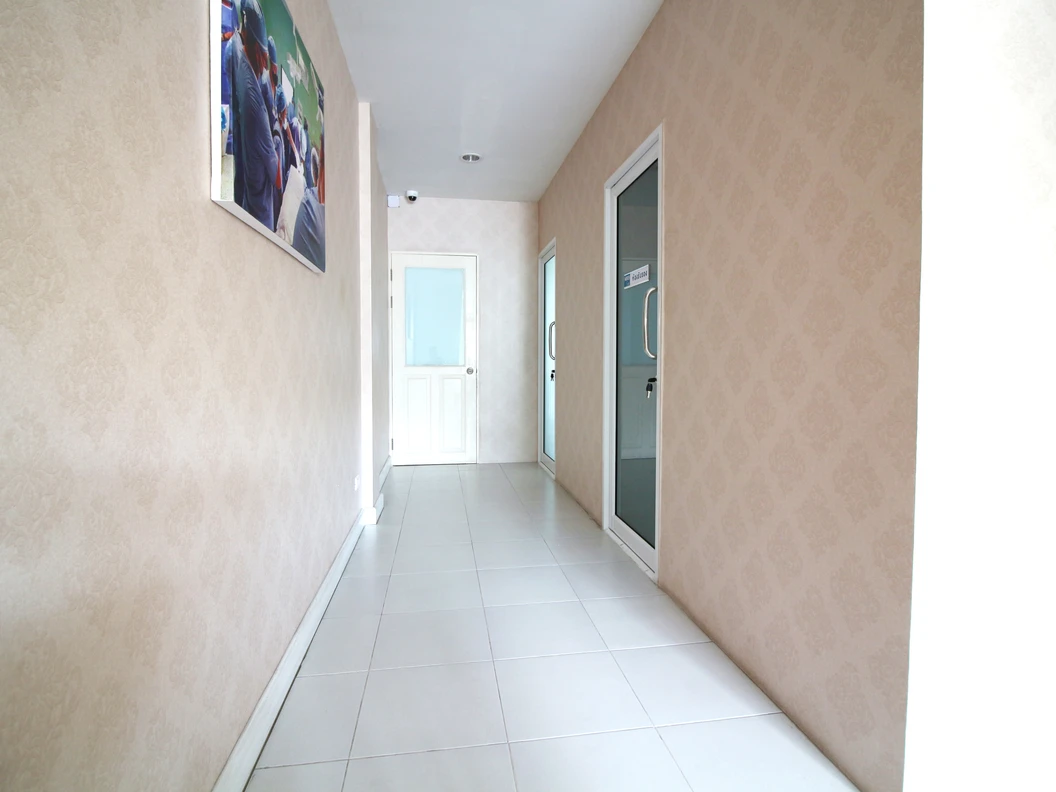 ปลูกผมด้วยเทคนิค FUE ไม่กำจัดจำนวนกราฟต์ ขึ้นอยู่กับแพทย์ประเมิน 1 ครั้ง สำหรับเคสรีวิวเท่านั้น