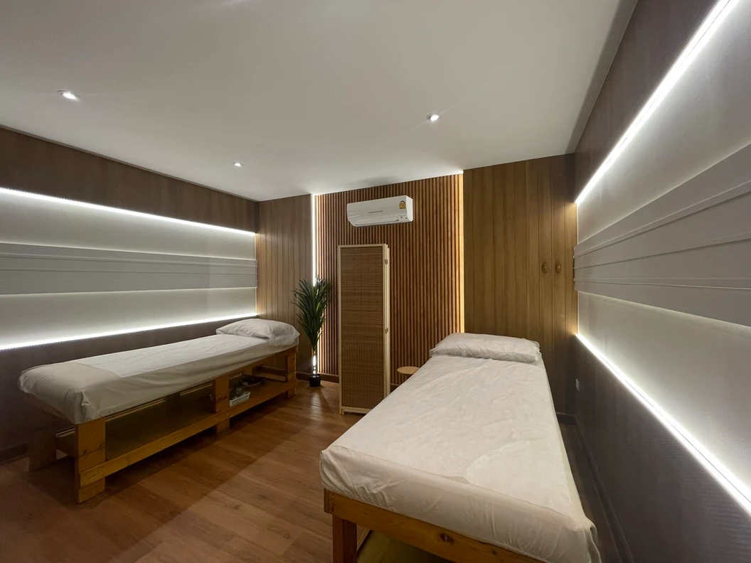 คอร์ส Cosmetic Acupuncture ฝังเข็มบริเวณใบหน้า ลดรอยสิว ฝ้า กระ 5 ครั้ง