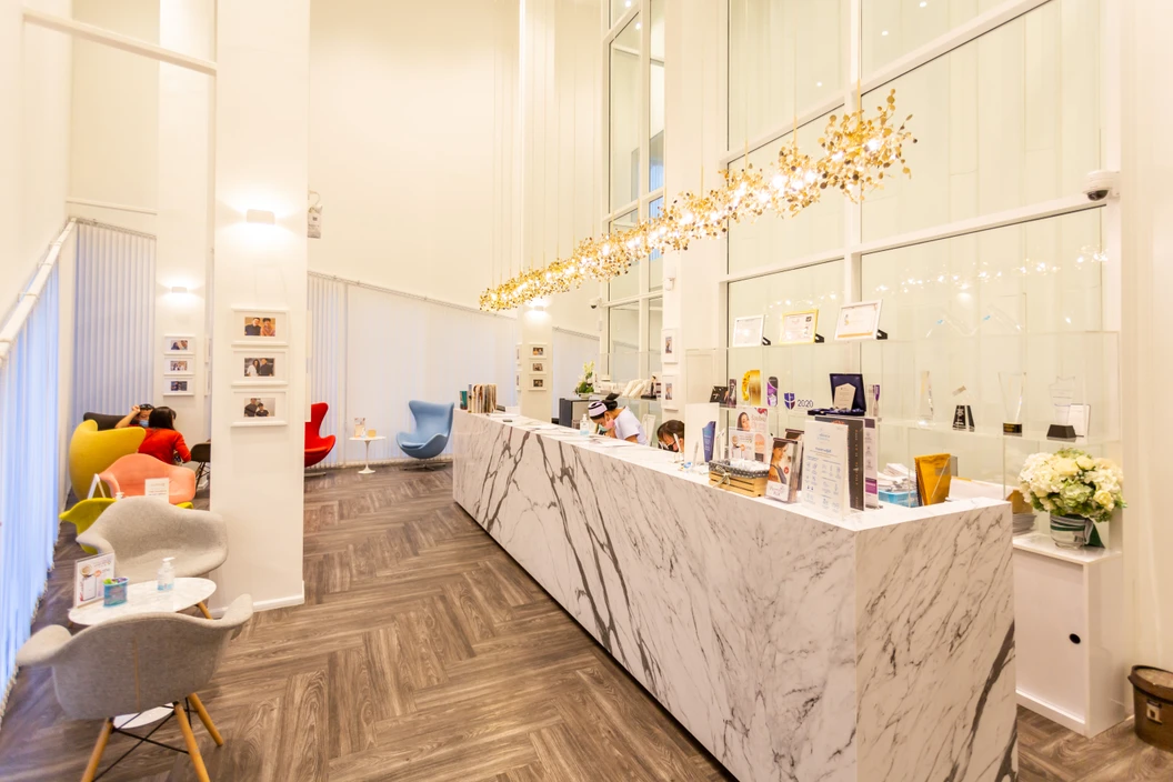 ยกกระชับและลดริ้วรอยบนใบหน้า ด้วยคลื่นอัลตราซาวด์ เครื่อง Sofwave 1 ครั้ง