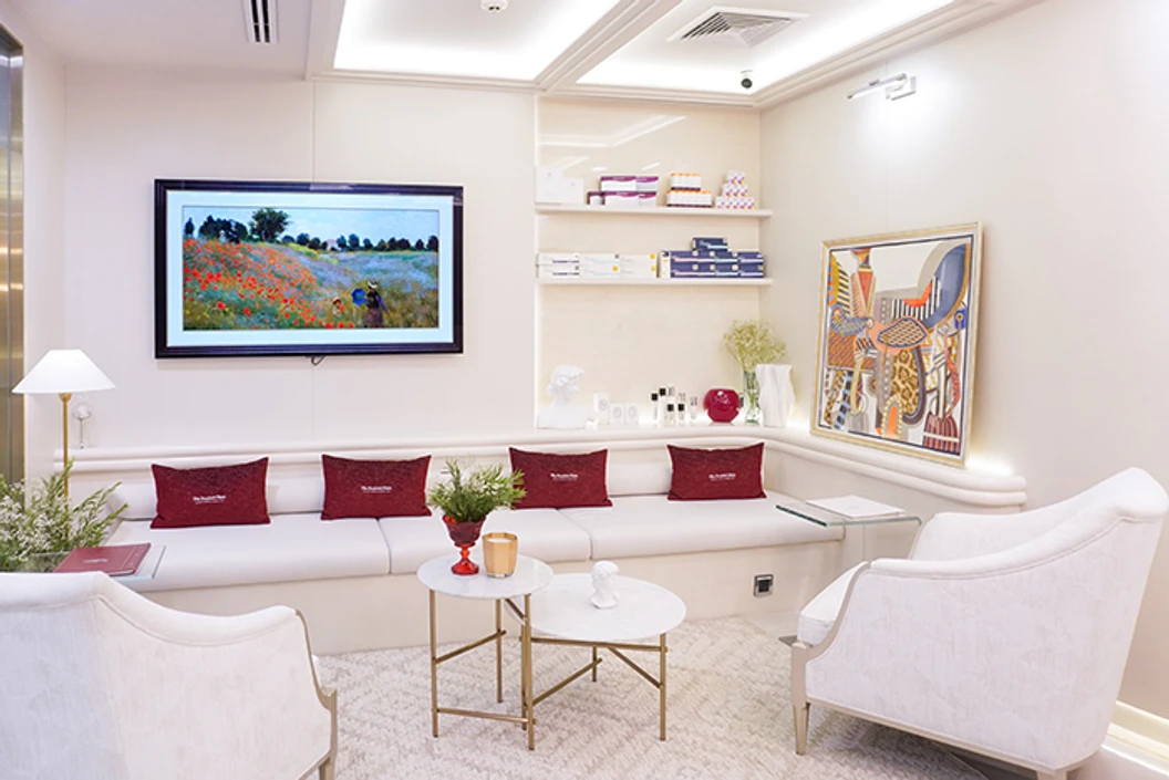 ทำทรีตเมนต์หน้า (Ultra Facial Treatment) ด้วยคลื่นอัลตราซาวด์ + นวดผ่อนคลาย